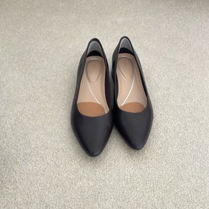 Easy Spirit Caldise Low-heeled Pumps
